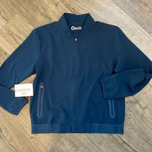 Activewear Lightweight wind breaker style jacket!